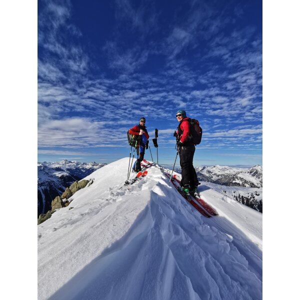 Private lesson trips / Guides to Arlberg April